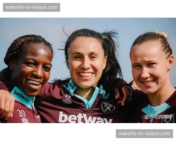 社区特写：西汉姆联基金会组织的“足球无障碍”活动日