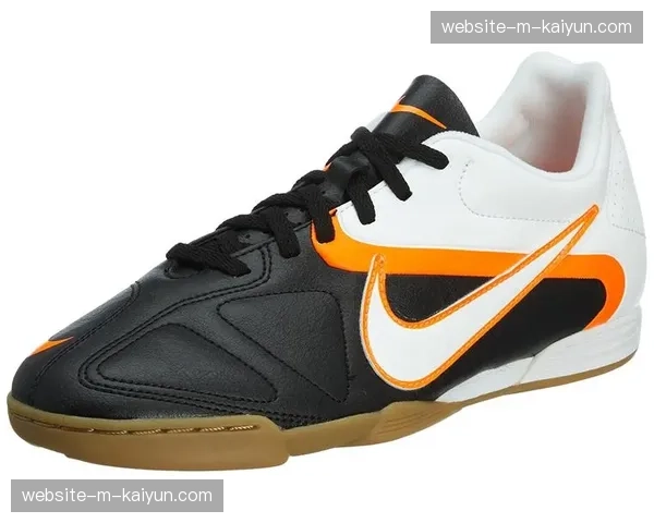 足球纪录片热潮：亚马逊继续跟进多支豪门球队跟拍项目